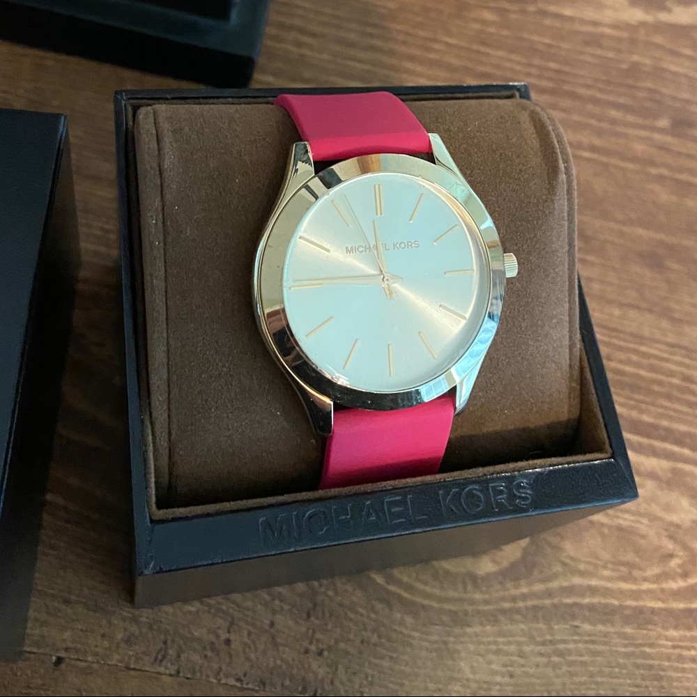 Michael Kohrs watch 💗
